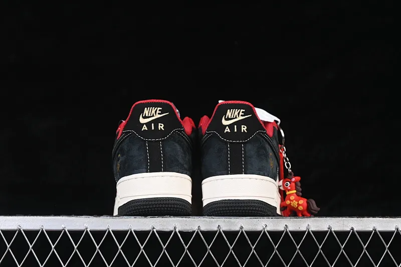 All Categories Nk Air Force 1 Air Force Series Nk Air Force 1 Low Air Force Low Nike Air Force 1'07 Low Red and Black Pray for Good Luck and Good Luck Air Force 1 Low-top Casual Shoes FC1688-264
